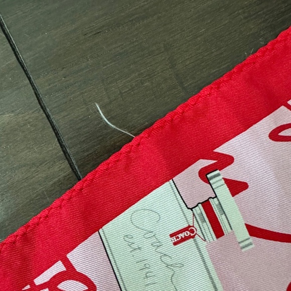 NWT HTF Coach 100% Silk Pink Perfume Bottles Scarf 27" - Picture 6 of 6